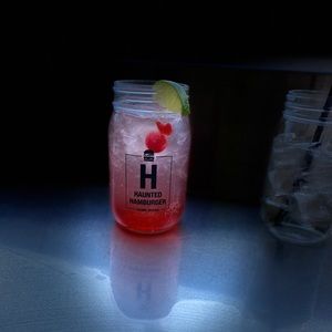 Meet your Posher, Fernanda